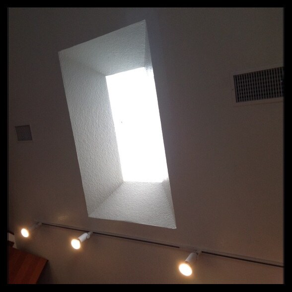 More Photos Of 7841 Foothill Blvd, Sunland Storefront Retail Residential For Lease