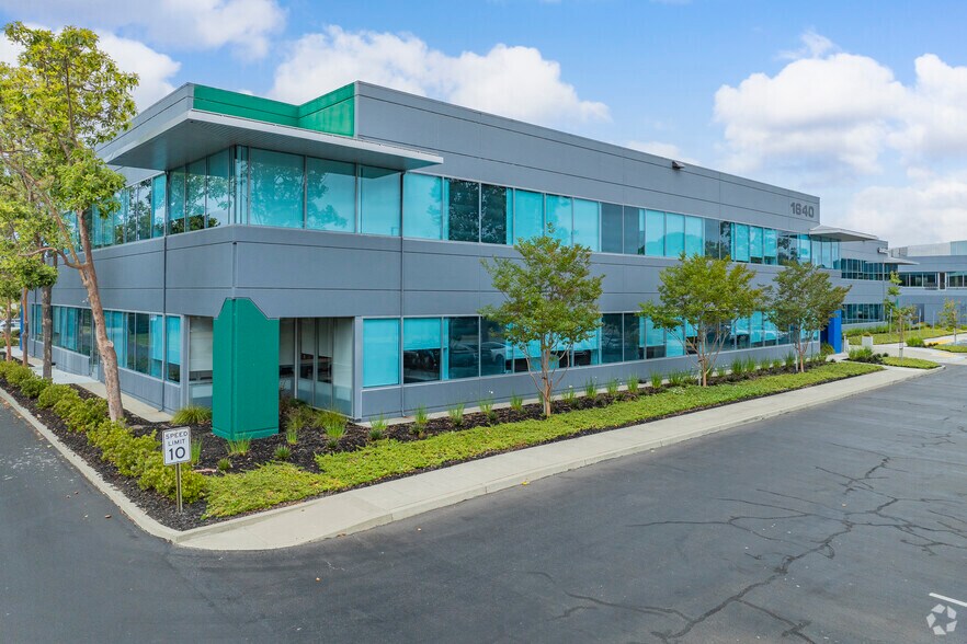 More Photos Of 1650 Harbor Bay Pky, Alameda Unknown For Lease