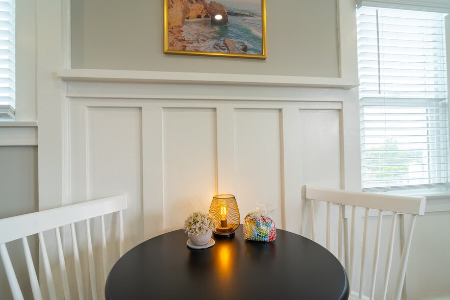 More Photos Of 2919 Ivy St, San Diego Apartments For Sale