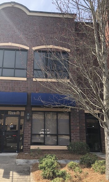 More Photos Of 1880 W Oak Pky, Marietta Loft Creative Space For Lease