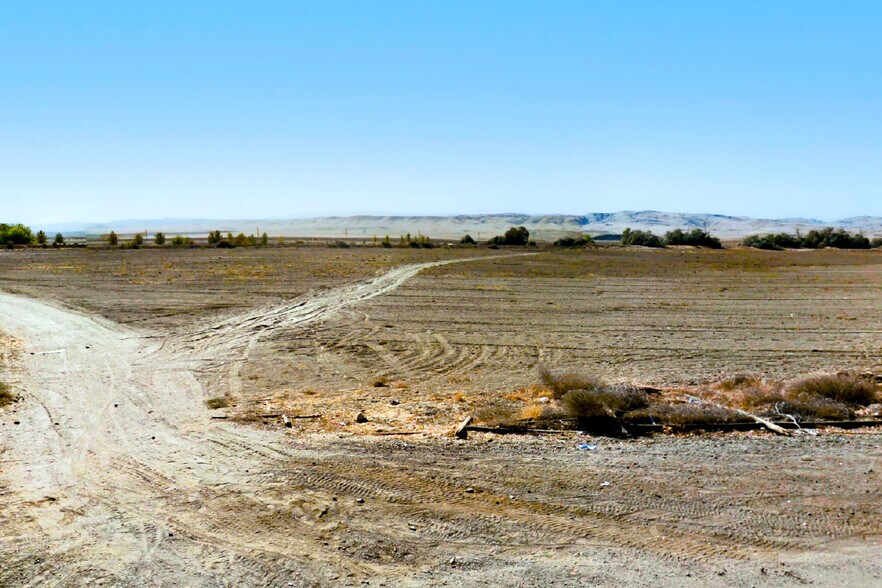 More Photos Of Sacramento St, Coalinga Land For Sale