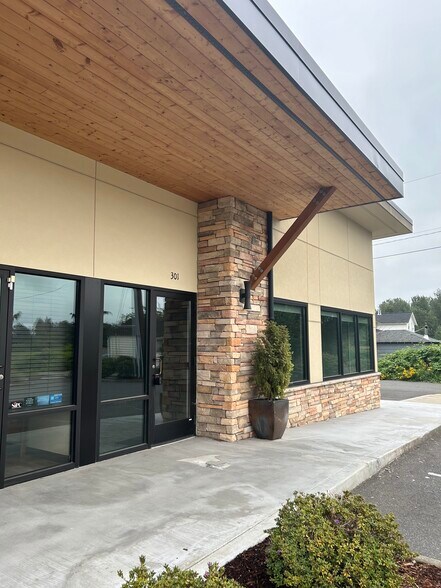More Photos Of 1943 Main St, Ferndale Coworking Space