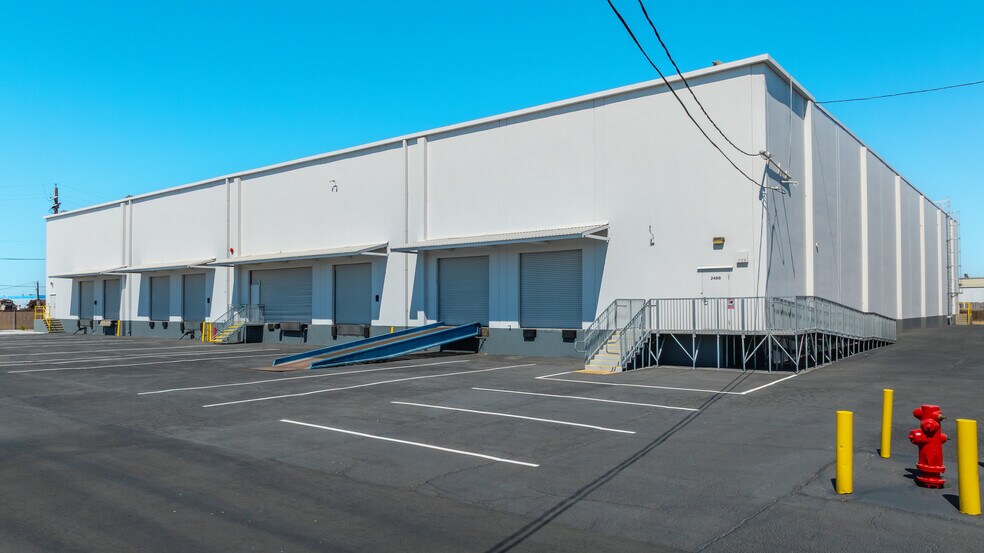 More Photos Of 2480-2488 Baumann Ave, San Lorenzo Warehouse For Lease