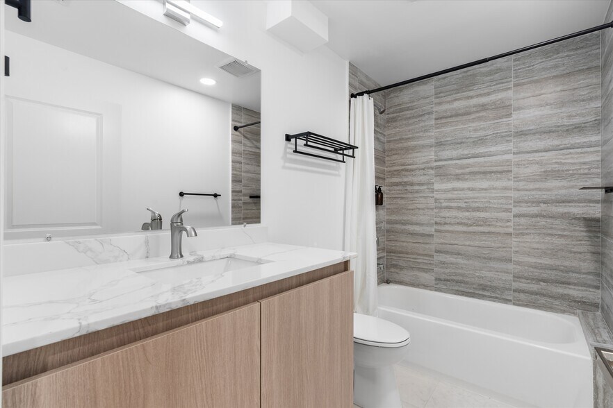 More Photos Of 1212 NW 6th Ct, Fort Lauderdale Apartments For Sale