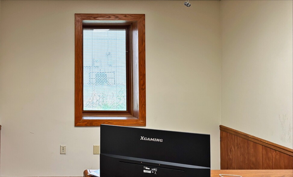 More Photos Of 501-513 Ley Rd, Fort Wayne Light Manufacturing For Lease