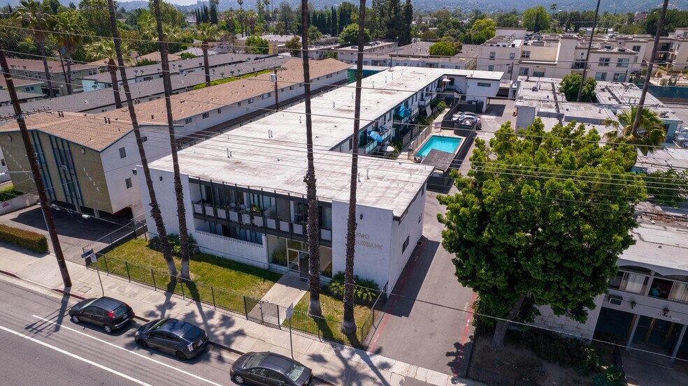 More Photos Of 11940 Burbank Blvd, Valley Village Apartments For Sale