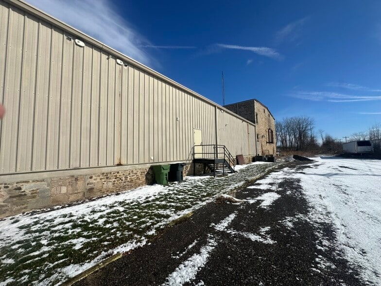 More Photos Of 638 Lake St, Wilson Freestanding For Sale