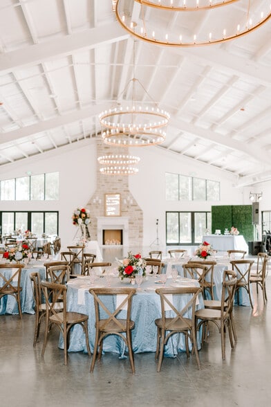 Primary Photo Of 6644 TX-61, Anahuac Theater Concert Hall For Sale