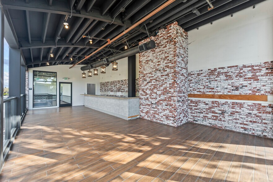 More Photos Of 11100 Downey Ave, Downey Restaurant For Sale