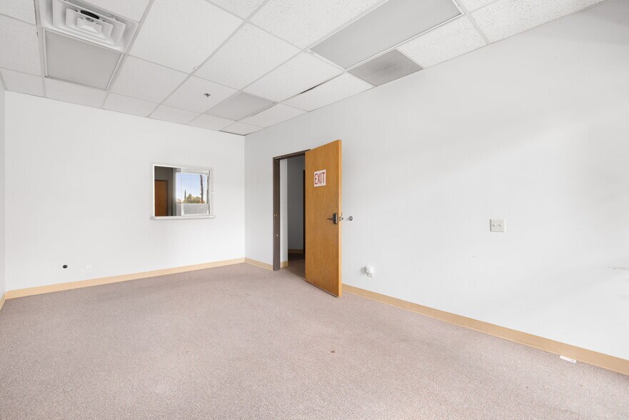 More Photos Of 6600 Mercy Ct, Fair Oaks Medical For Sale