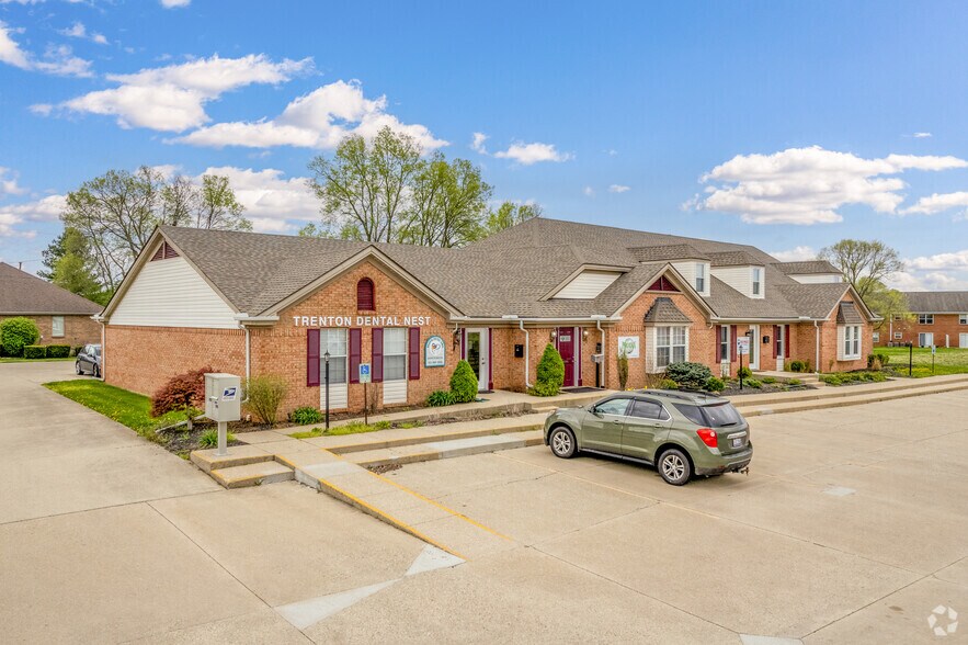 More Photos Of 300-304 Edgewood Dr, Trenton Medical For Lease