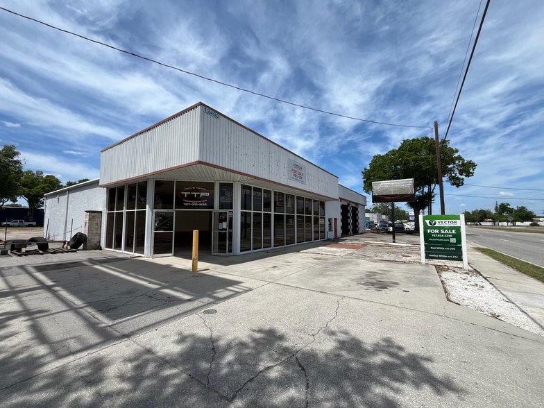 More Photos Of 12490 Belcher Rd S, Largo Showroom For Sale