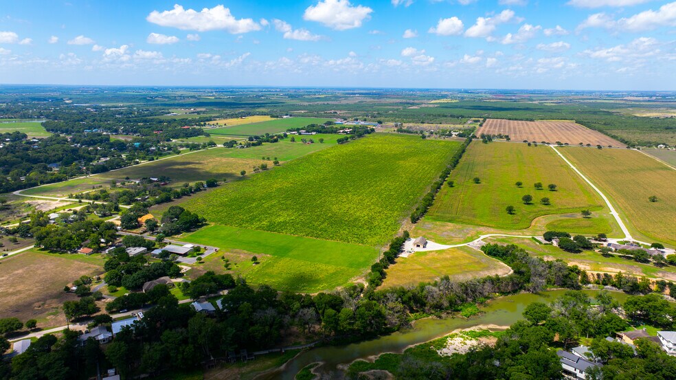 More Photos Of 7201 FM725, McQueeney Land For Sale