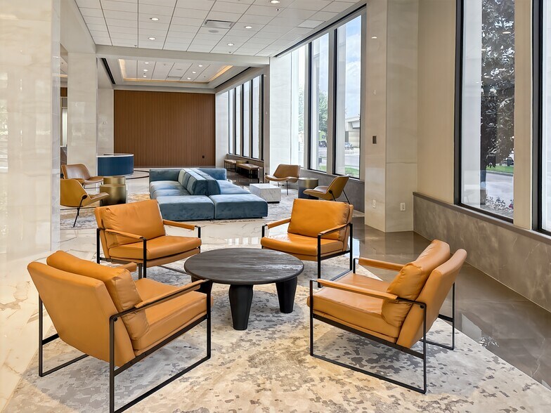 More Photos Of 2100 West Loop South, Houston Coworking Space
