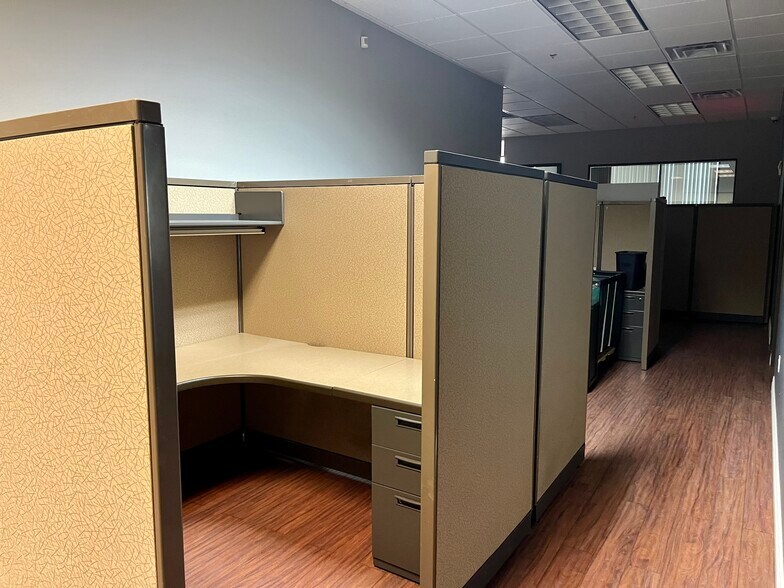 More Photos Of 6280 Spring Mountain Rd, Las Vegas Office For Sale