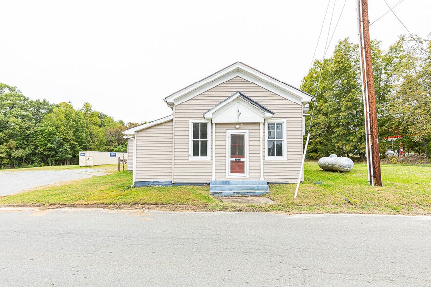 More Photos Of 19379 Beaver Dam Rd, Beaverdam Restaurant For Sale