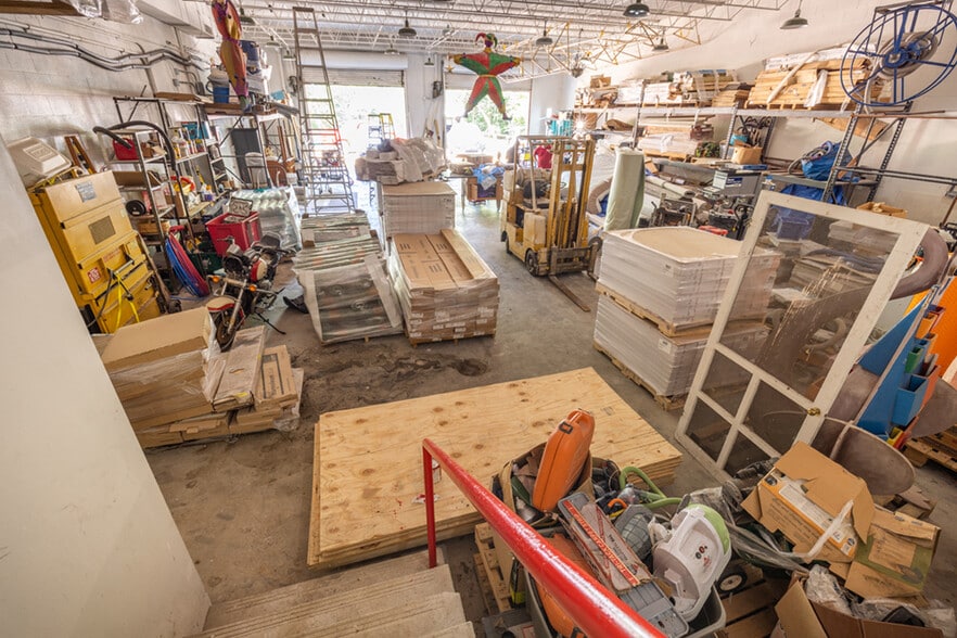 More Photos Of 8871 Griffith Rd, Nashville Warehouse For Sale
