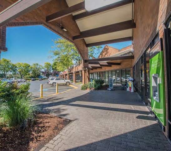 More Photos Of 15-85 Division Ave, Eugene General Retail For Lease