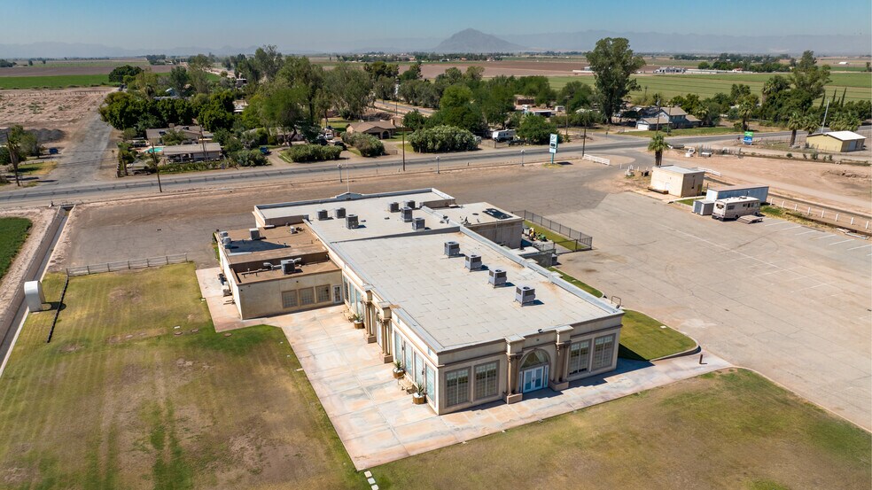 More Photos Of 796 W Evan Hewes, El Centro Restaurant For Sale