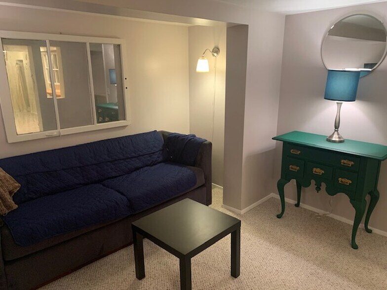More Photos Of 1302 N 49th St, Seattle Apartments For Sale