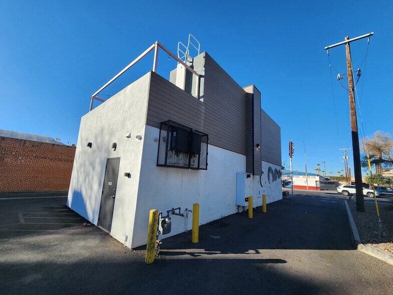 More Photos Of 4971 N 7th Ave, Phoenix Restaurant For Sale