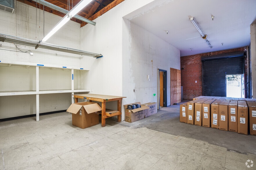 More Photos Of 520 3rd St, Oakland Unknown For Lease