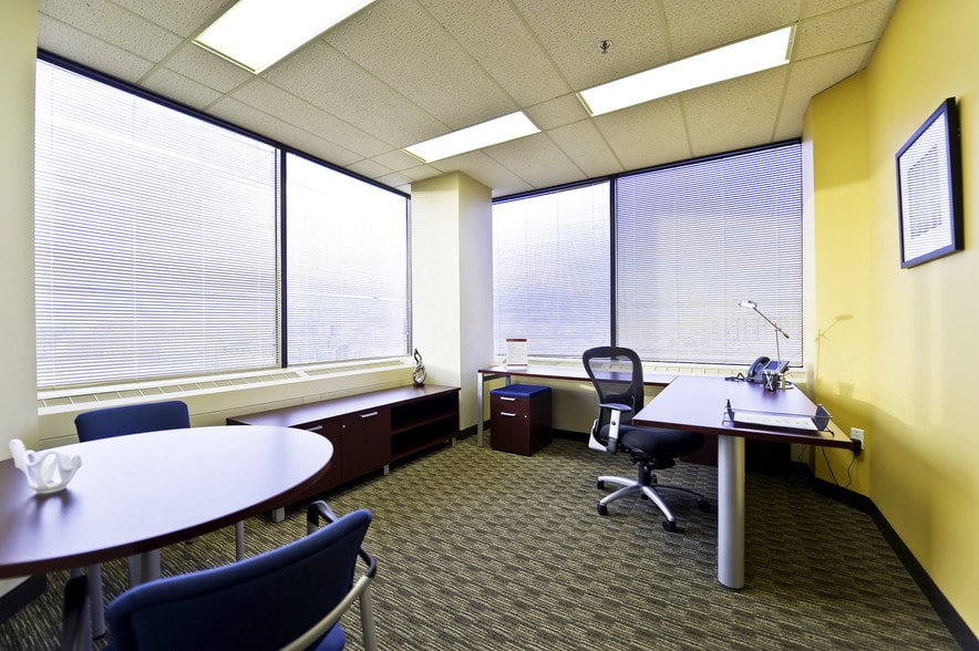 More Photos Of 380 Wellington St, London Coworking Space