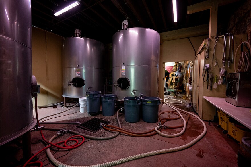 More Photos Of 1019-1091 Atlas Peak Rd, Napa Winery Vineyard For Lease