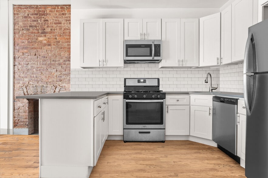 More Photos Of 1792 Broadway, Brooklyn Storefront Retail Residential For Lease