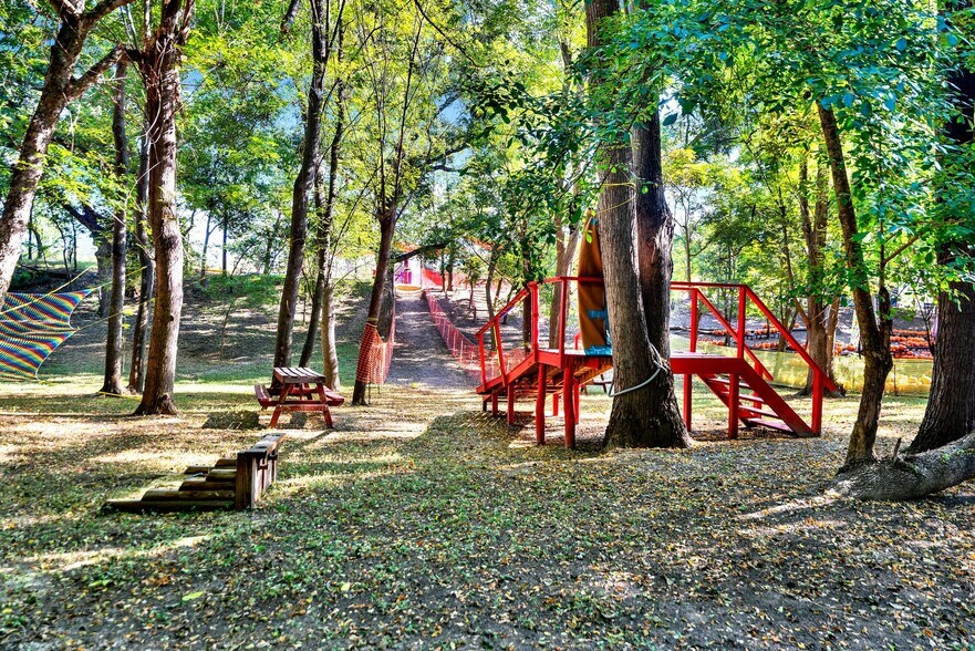 More Photos Of 1877 County Road 4713, La Coste Land For Sale