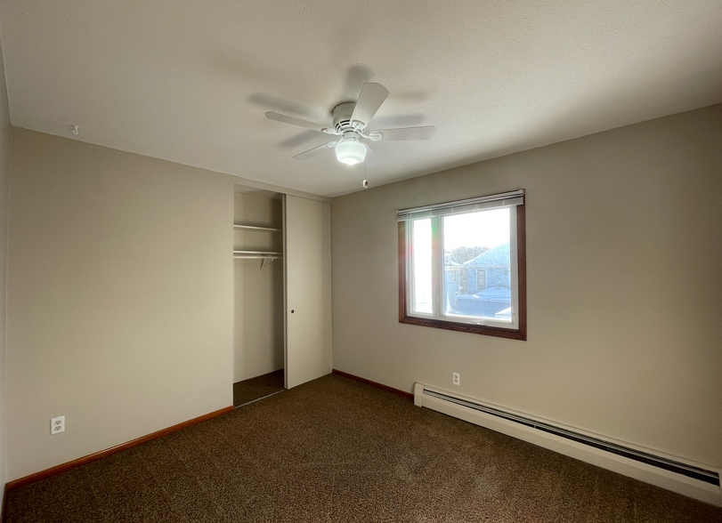 More Photos Of 2637 Pleasant Ave S, Minneapolis Apartments For Sale