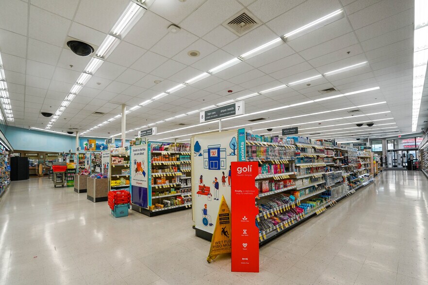 More Photos Of 1501 W Whittier Blvd, Montebello Drugstore For Sale