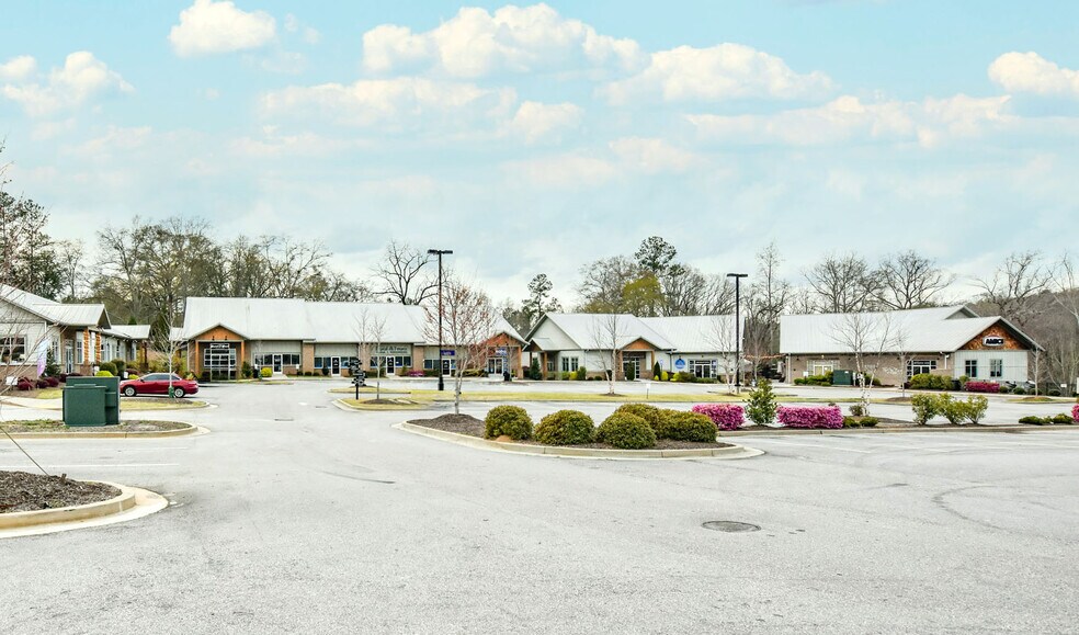 More Photos Of 8851 Macon Hwy, Athens Unknown For Lease