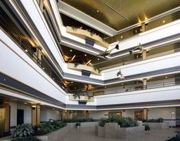 More Photos Of 100 Metroplex Dr, Edison Office For Lease