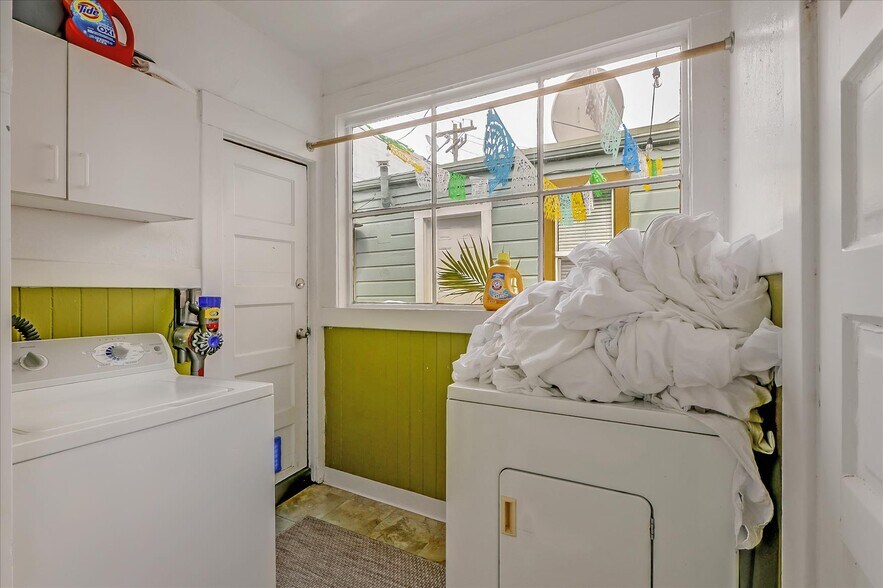 More Photos Of 1300 Church St, San Francisco Apartments For Sale