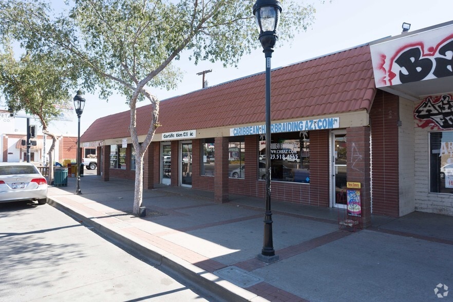 More Photos Of 5409-5415 W Glendale Ave, Glendale Freestanding For Sale