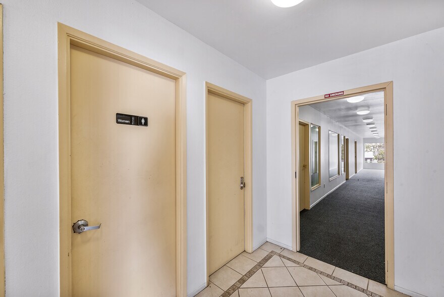 More Photos Of 720 N Ventura Rd, Port Hueneme Office Residential For Sale