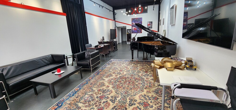 More Photos Of 6623 San Fernando Rd, Glendale Storefront Retail Office For Sale