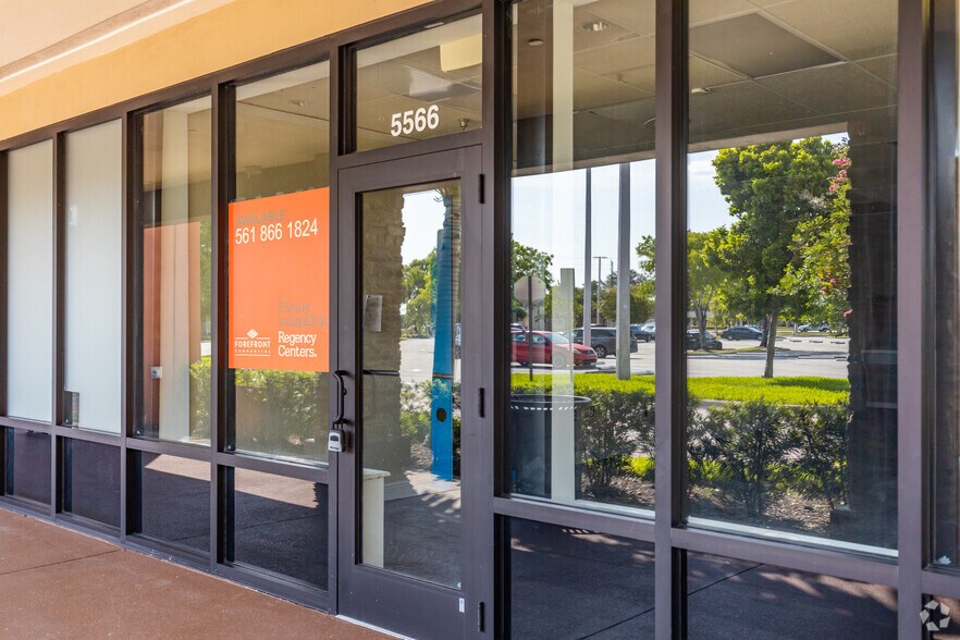 More Photos Of 5524-5986 Flamingo Rd, Cooper City Unknown For Lease