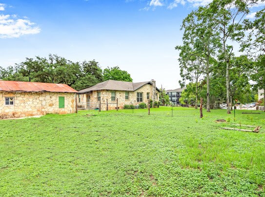 More Photos Of 720 River Rd, Boerne Office Residential For Sale