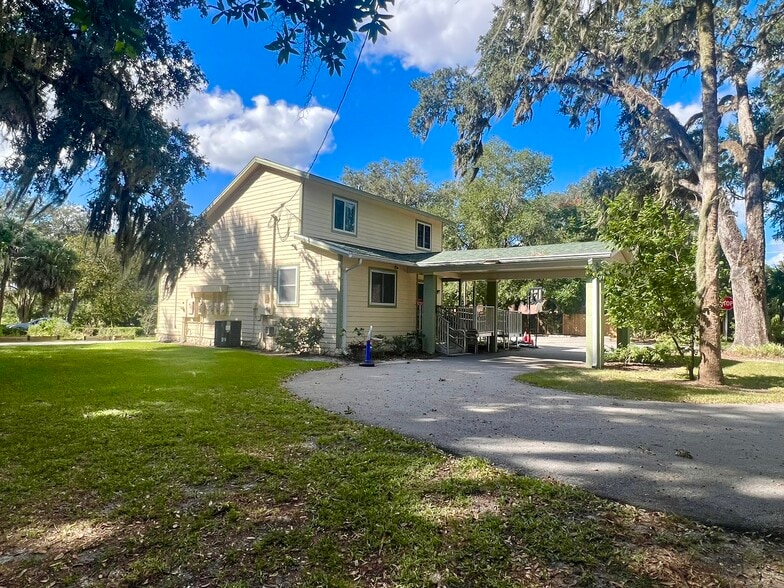 More Photos Of 2455 Ark Academy Ct, Sanford Office For Sale