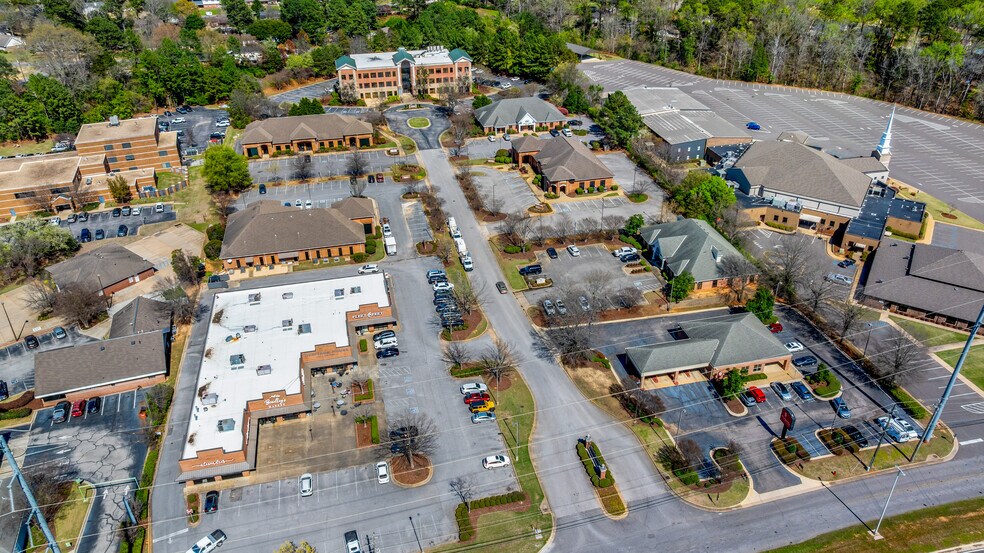 More Photos Of 500 Towncenter Blvd, Tuscaloosa Office For Lease