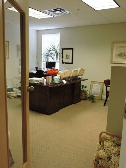 More Photos Of 2488 Boston Post Rd, Guilford Apartments For Lease