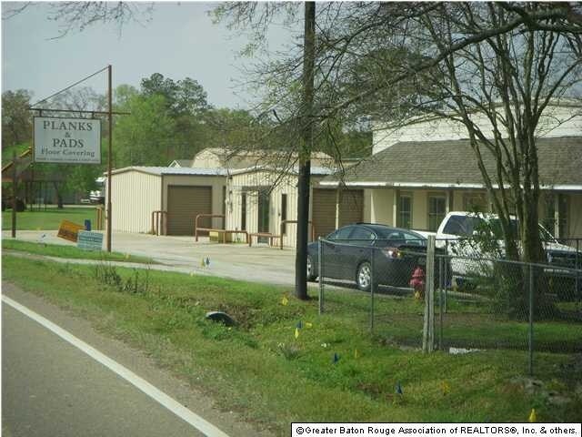 More Photos Of 13301 Burgess Ave, Walker Self Storage For Lease