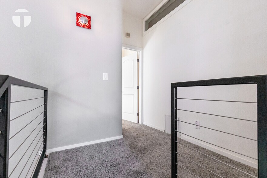More Photos Of 1449 Claremont Way, Sacramento Apartments For Sale