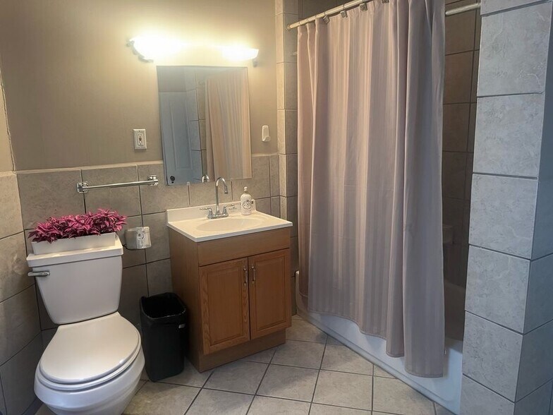 More Photos Of 101 Farnsworth Ave, Bordentown Office For Sale