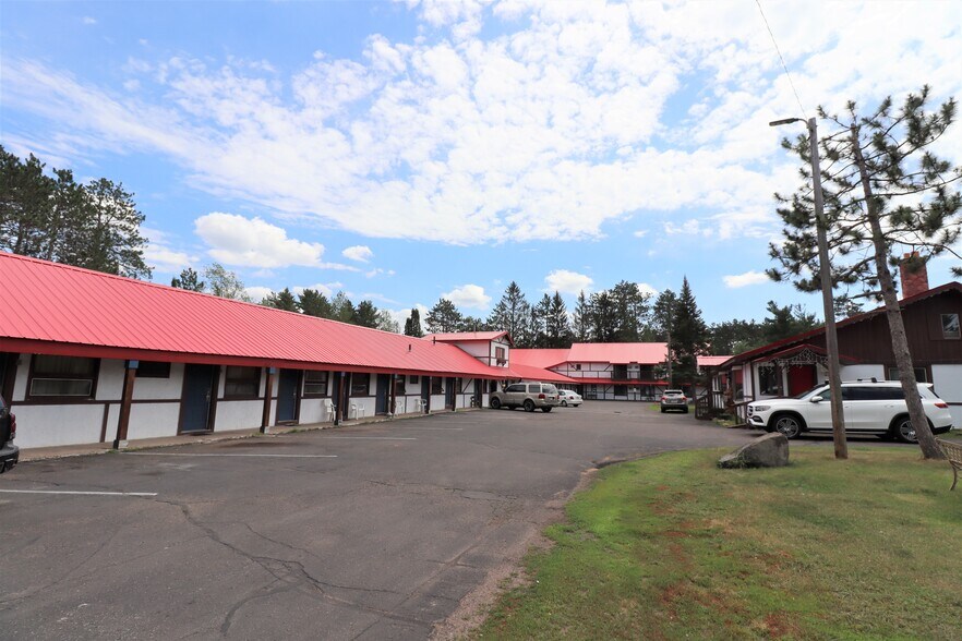 More Photos Of 9966 N State Road 27, Hayward Hotel For Sale