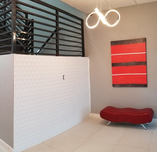 More Photos Of 1915-1919 NE 45th St, Fort Lauderdale Office For Lease
