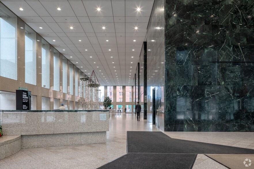 More Photos Of 370 17th St, Denver Office For Lease