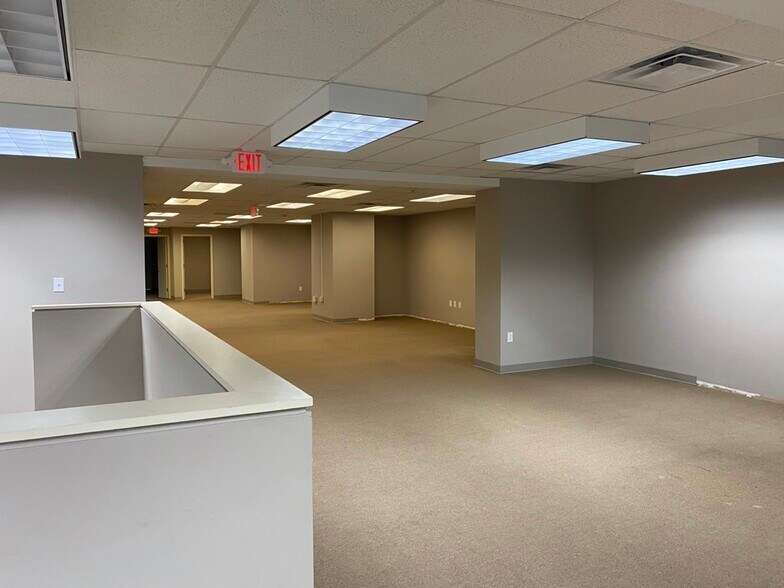 More Photos Of 239-241 N Broad St, Philadelphia Office For Sale